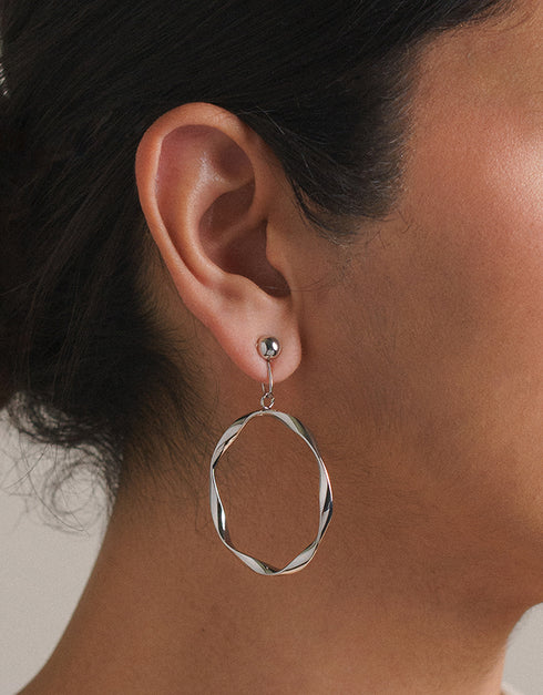 ZORA HOOP EARRINGS SILVER