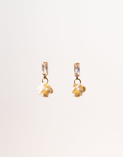 PERLA PEARL EARRINGS GOLD